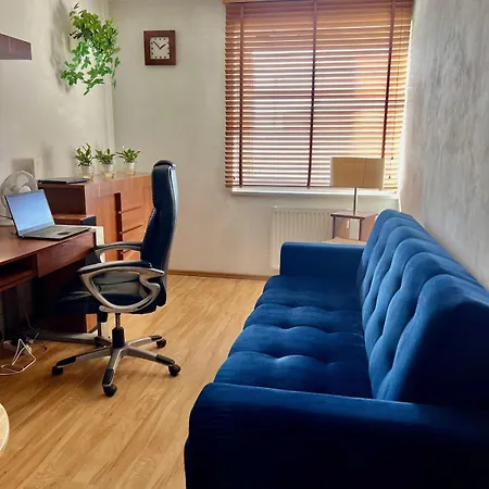 Intelliparts J 아파트